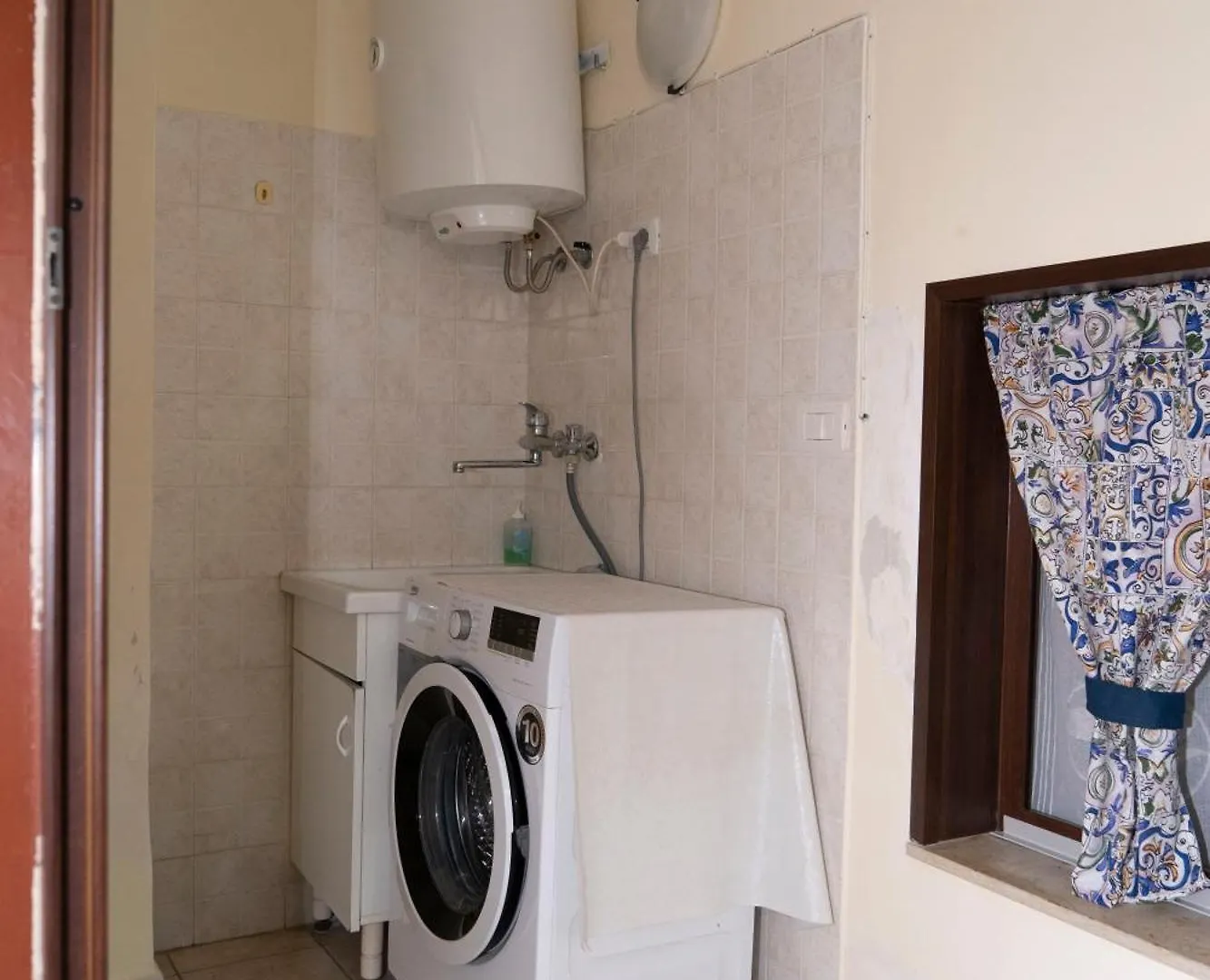 Casa Indipendente E Ben Servita A CTA Apartmán